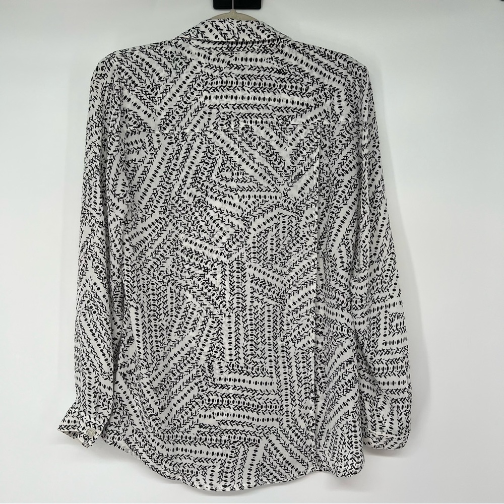 Cabi Button Down Split Back Top Blouse Style 3255 - image 6